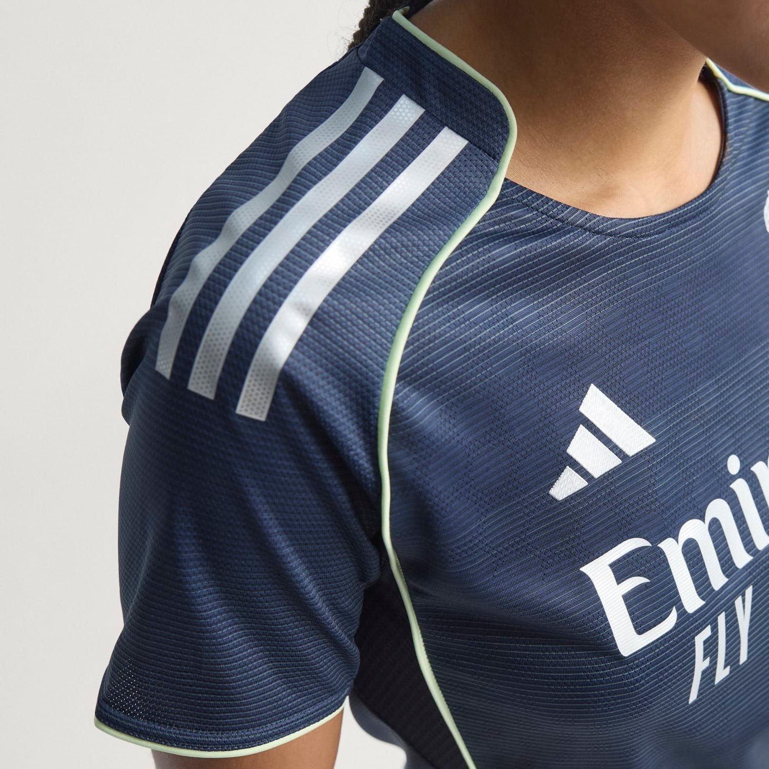 Real Madrid Women's 25/26 Player Away Jersey - Image 3
